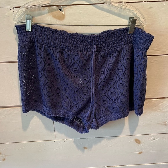 Venus Swimwear Navy Lace Cover-up Shorts, size large, EUC, summer, swimsuit - Picture 1 of 7